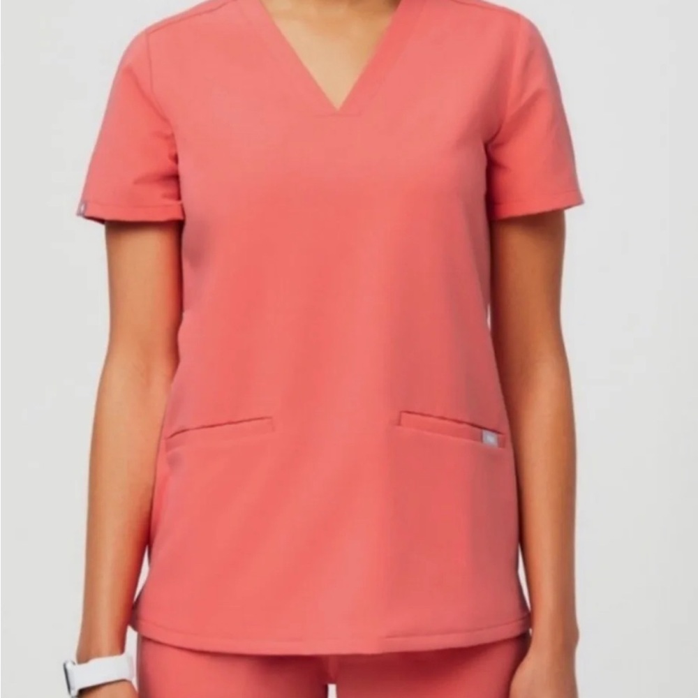 BRAND NEW Hot Coral 2- pocket top size SMALL. SOLD OUT color & size